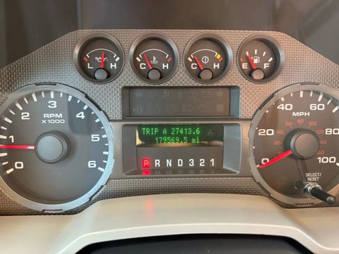 Used 2008 Ford F450 2WD Regular Cab Super Duty image 8
