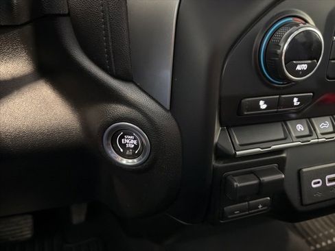 Used 2020 Chevrolet Silverado 1500 RST w/ All-Star Edition image 19