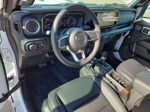New 2026 Jeep Wrangler Sahara image 20