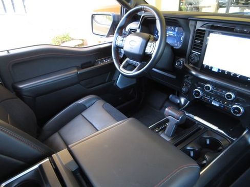 Used 2025 Ford F150 Raptor AWD/4WD image 25