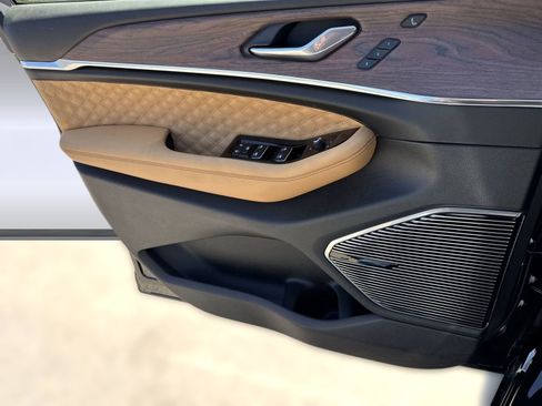 New 2025 Jeep Grand Cherokee Summit w/ Luxury Tech Group V image 32