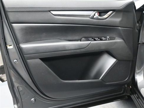 Used 2021 MAZDA CX-5 Touring image 20