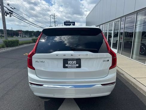Used 2024 Volvo XC90 B6 Plus w/ Protection Package AWD/4WD image 4