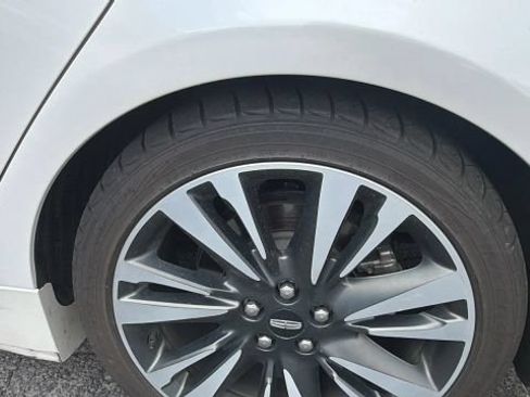 Used 2019 Lincoln MKZ Reserve FWD image 16