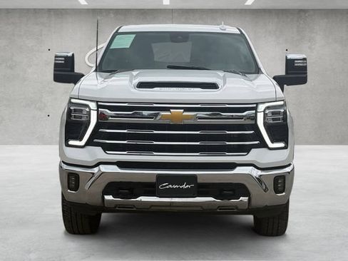 Used 2026 Chevrolet Silverado 2500 LTZ AWD/4WD image 18