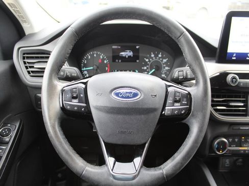 Used 2022 Ford Escape SE w/ Convenience Package image 17