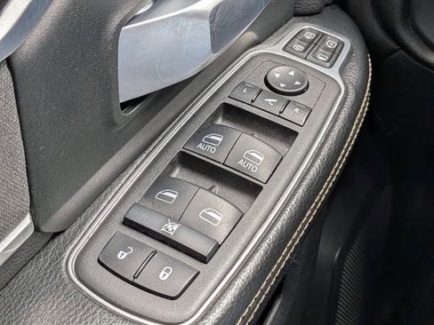 Used 2024 RAM 2500 Big Horn AWD/4WD image 22