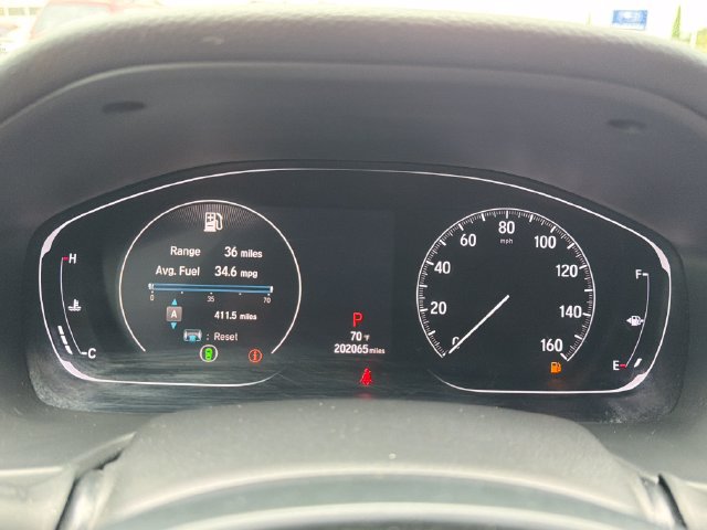 Used 2018 Honda Accord Touring image 11