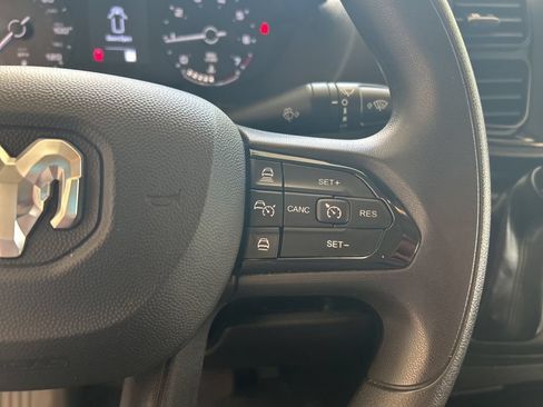 Used 2025 RAM ProMaster 2500 w/ Convenience Group FWD image 43