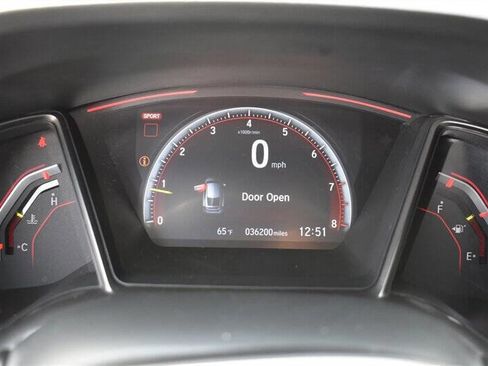 Used 2018 Honda Civic Type R image 16