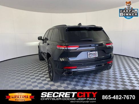 Used 2023 Jeep Grand Cherokee 30th Anniversary AWD/4WD image 5
