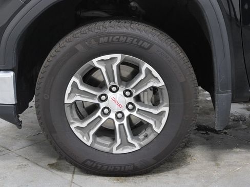 Used 2024 GMC Sierra 1500 SLT AWD/4WD image 22