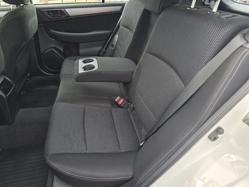 Used 2018 Subaru Outback 2.5i image 27