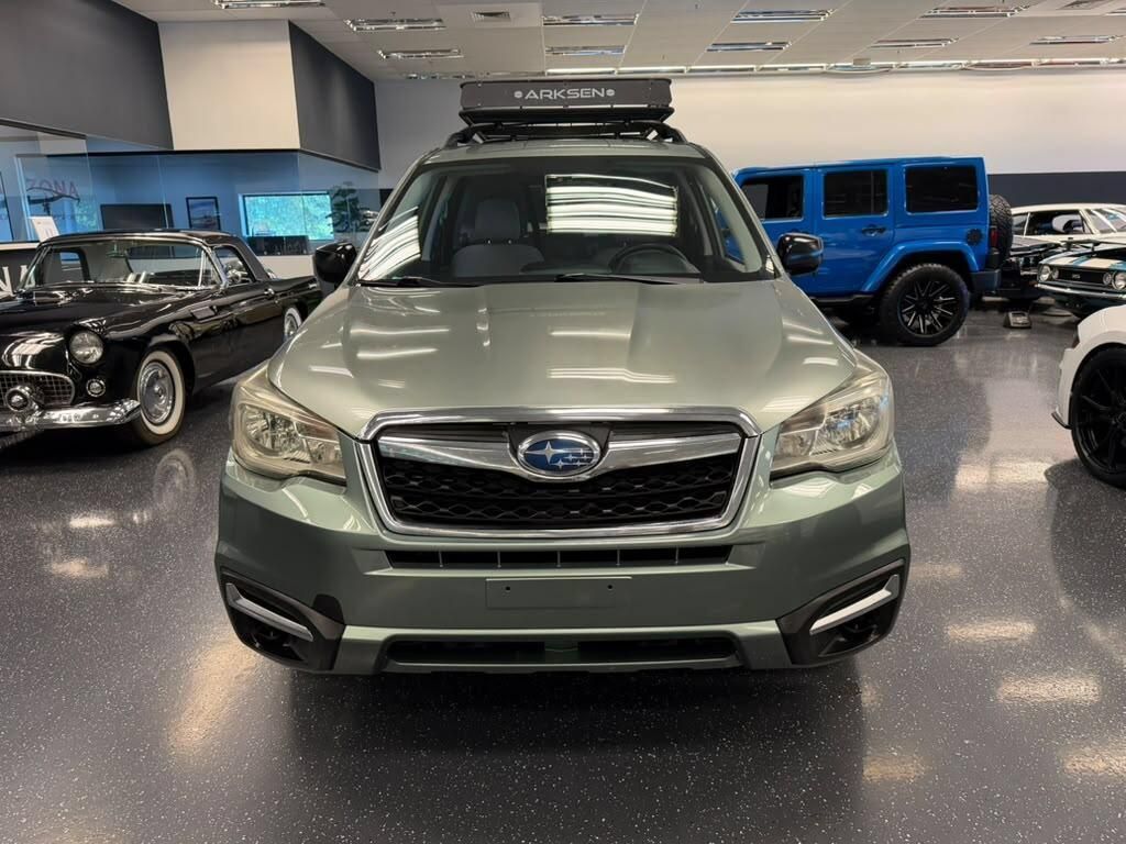 Used 2017 Subaru Forester 2.5i w/ Alloy Wheel Package AWD/4WD image 2