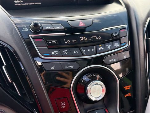 Used 2022 Acura RDX w/ Technology Package image 16