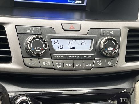 Used 2016 Honda Odyssey EX-L image 20