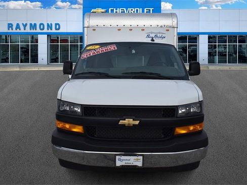 New 2025 Chevrolet Express 3500 Work Van w/ Power Convenience Package image 8