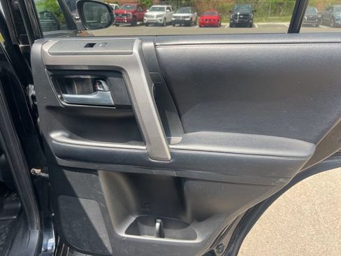 Used 2019 Toyota 4Runner SR5 Premium AWD/4WD image 13