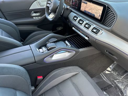 New 2025 Mercedes-Benz GLS 63 AMG 4MATIC image 24