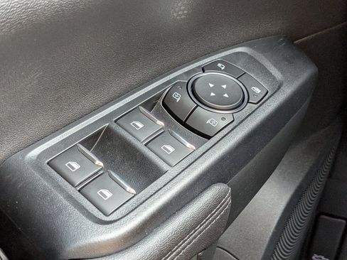 New 2025 Ford Ranger Lariat w/ FX4 Off-Road Package image 27