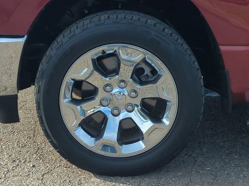 Used 2020 RAM 1500 Big Horn AWD/4WD image 10