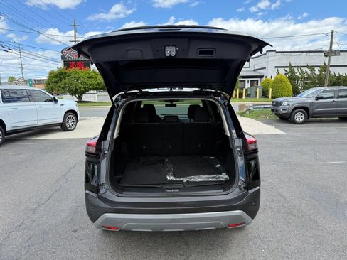 Used 2021 Nissan Rogue SV AWD/4WD image 29