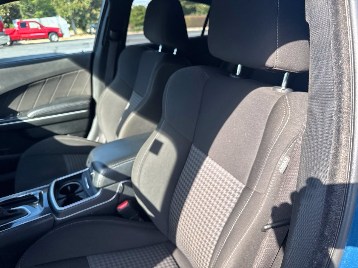 Used 2023 Dodge Charger R/T RWD image 14