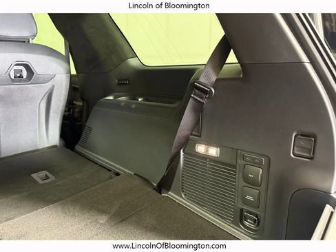 Used 2025 Lincoln Navigator Black Label AWD/4WD image 63