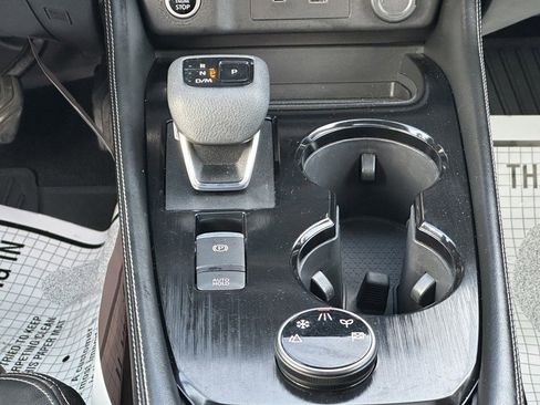 Used 2023 Nissan Rogue SL w/ SL Premium Package image 21