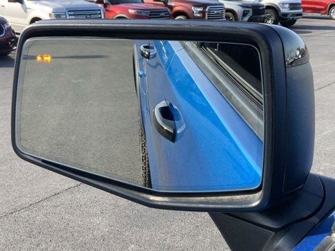 Used 2023 Chevrolet Silverado 1500 ZR2 w/ Technology Package image 24