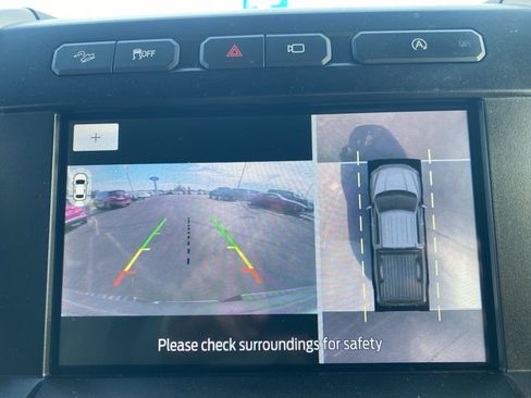 Used 2020 Ford F150 Platinum w/ Equipment Group 701A Luxury image 44