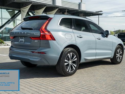 Used 2023 Volvo XC60 B5 Core image 7