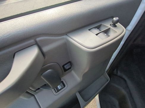 Used 2024 Chevrolet Express 2500 w/ Driver Convenience Package image 20