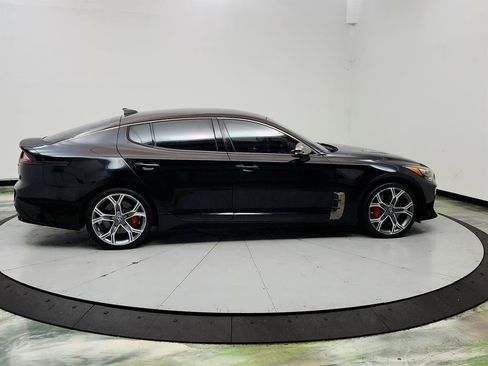 Used 2020 Kia Stinger GT RWD image 4