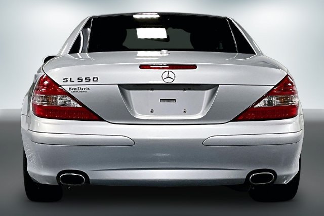 Used 2008 Mercedes-Benz SL 550 image 7