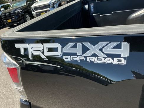 Certified 2023 Toyota Tacoma TRD Off-Road w/ TRD Premium Off Road Package AWD/4WD image 28