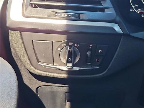 Used 2023 BMW X3 sDrive30i w/ Convenience Package image 7