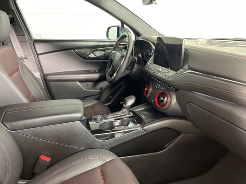 Used 2024 Chevrolet Blazer RS w/ Driver Confidence II Package image 17
