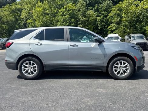 Used 2023 Chevrolet Equinox LT AWD/4WD image 9