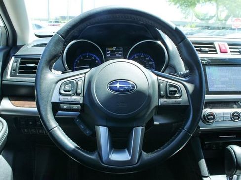 Used 2017 Subaru Outback 2.5i Limited AWD/4WD image 25