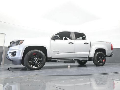 Used 2018 Chevrolet Colorado LT w/ Redline Special Edition AWD/4WD image 57