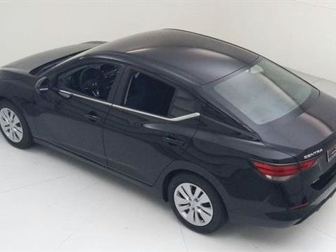 Used 2023 Nissan Sentra S FWD image 14