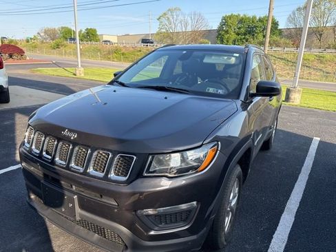 Used 2018 Jeep Compass Sport w/ Tech Group image 1