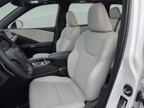 New 2026 Lexus TX 350 AWD image 13