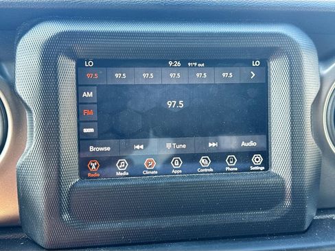 Used 2023 Jeep Wrangler Unlimited AWD/4WD image 16