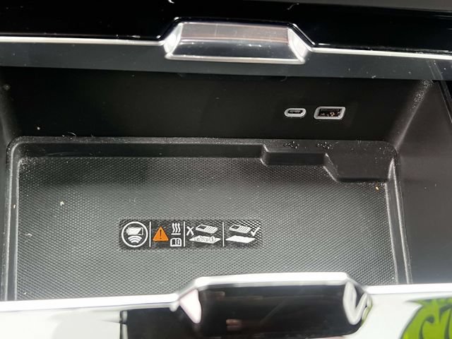 Certified 2025 GMC Yukon XL Denali RWD image 34