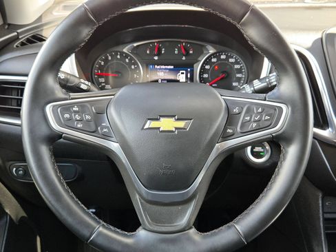 Used 2023 Chevrolet Equinox LT FWD image 17