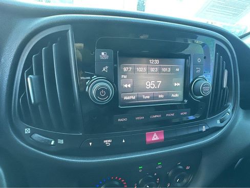 Used 2020 RAM ProMaster City Tradesman image 5