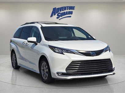 Used 2023 Toyota Sienna XLE