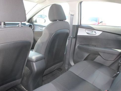 Used 2023 Kia Forte LXS FWD image 8